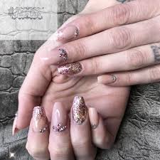 Acrylic Hard Gel Nail Extensions In Worthing For 20 00 For Sale Shpock Creates ultra strong, durable and smooth high gloss nails.