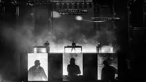 Datzelfde jaar won swedish house mafia een european border breakers award. Mysterious Swedish House Mafia Poster In Melbourne Ignites Rumor Mill Edm Com The Latest Electronic Dance Music News Reviews Artists