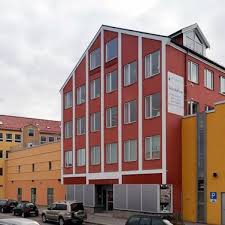 ADVOKATENE PÅ STORKAIA DA