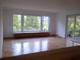 Über dieses zimmer erhalten sie zugang zur großen exklusiv möblierten terrasse (ca. Tolle 5 Zimmer Wohnung 160m Wfl Terrasse Grosser Garten Super Lage Garage Carport Homebooster