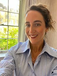 How many likes can we get for Chloe ?