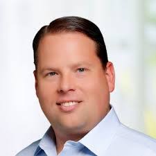 Scott Colangelo's Instagram, Twitter & Facebook