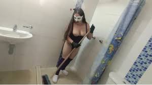 The Maid Practices how to Seduce the Boss: Colombian Amateur Porn