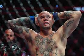 Before UFC Retirement, Anthony Smith Explains How His Coach's Passing Led  to Dismal Performance During His Last Fight 'I was in hell' - Yahoo Sports