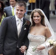 Der niederländische fußballer rafael van der vaart, 34, ist wieder vater geworden. Ex Traumpaar Die Ehe Von Rafael Und Sylvie Van Der Vaart Bilder Fotos Welt