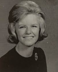 Barbara Strunk's Instagram, Twitter & Facebook