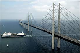 Öresundsbron) verbindet dänemark mit schweden.wer mit dem auto nach schweden fährt, für den ist die benutzung der öresundbrücke meist die schnellste option: Oresundsbron 2003 Get This Image