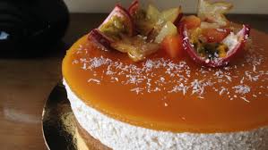 Entremet Base Croustillante Aux Speculoos Mousse Fruits De La Passion Et Chocolat Blanc Desser Mousse Chocolat Blanc Croustillant Chocolat Recette Patisserie