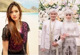 Akibatnya, dia harus dilarikan ke rumah sakit sekitar pukul 23.00 oleh sang suami, rezky aditya. Nikah Siri Rezky Aditya Dengan Mantan Kekasih Sebelum Nikahi Citra Kirana Diungkap Patricia Razer Beri Kebenarannya