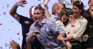 Resultado de imagen para macri bailando