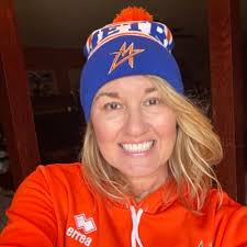 Lori Clark Weatherly (@LoriWeatherly)