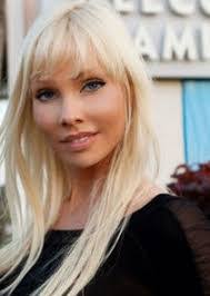 Robyn Fullerton's Instagram, Twitter & Facebook