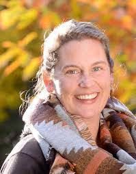 Brooke Tapp's Instagram, Twitter & Facebook