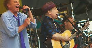 It's like the trivia that plays before the movie starts at the theater, but waaaaaaay longer. The Music Of Paul Simon And Art Trivia Questions Quizzclub
