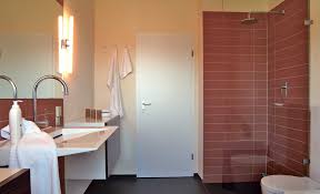 Schritt für eine ebenerdige dusche mit linienentwässerung selbst einbauen kannst du ganz einfach selbst mit unserer videoanleitung. Dusche Abdichten Selbst De