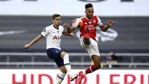 Tottenham's team for today's north london derby against arsenal contains no serious surprises, with harry kane, sergio reguilon and toby alderweireld all given the green light to start. 5 Momen Kontroversial Tottenham Vs Arsenal