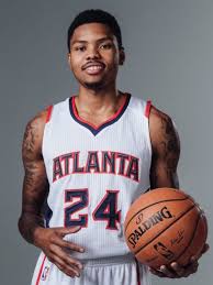 Kent bazemore has decided to sign with the los angeles lakers, rejecting a similar offer from the golden state warriors, according to the athletic's shams charania. Kent Bazemore Nba Shoes Database