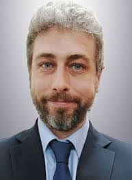 Danielle Hewlett's Instagram, Twitter & Facebook