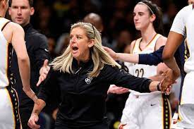 Indiana Fever coach breaks silence on Caitlin Clark's fiery clash with  teammates | Marca