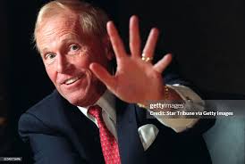 Al Dunlap, the CEO who came in laid off thousands of Sunbeam... News Photo 