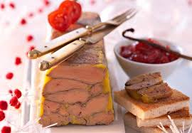 La Terrine De Foie Gras Epices Et Chutney De Tomates Recette Entree Terrine De Foie Gras Chutney De Tomates