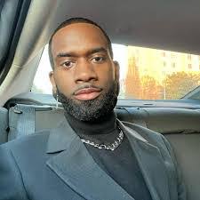 Donte Hall's Instagram, Twitter & Facebook