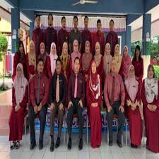 Bandar tasik selatan is notable for the coterminous bandar tasik selatan railway station, which is a rail interchange with intercity, ktm komuter, lrt and klia transit (airport 581 : Sk Bandar Tasik Selatan Rasmi Home Facebook