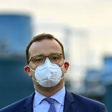 Maske su kupljene u prvoj fazi pandemije. Masken Gutscheine Jens Spahn Erklart Wer Sie Bekommt Politik