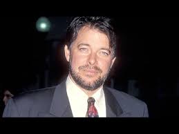 Within the course of one hour 5 stories are shown. X Factor Das Unfassbare Ich Bin Jonathan Frakes Das Macht Der Kult Moderator Heute Youtube