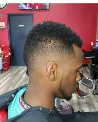 Low Skin Fade With Chin Strap Beard Low Skin Fade Chin Strap Beard Mens Hairstyles