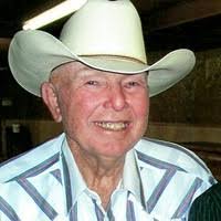 Erin Dunham's Instagram, Twitter & Facebook