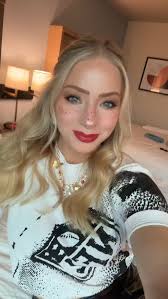 super bowl scoreboard · 27M threads