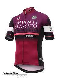 International (english) internacional (español) българия česko danmark deutschland dutch españa eesti vabariik france italia magyarország norge россия. Giro D Italia Santini Prasentiert Vier Exklusive Etappen Trikots Fur Sammler Und Liebhaber Velomotion