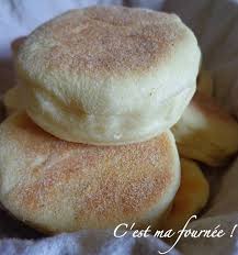 Je Fais Partie De Ceux Qui Ont Ete Traumatises Ravages Aneantis Et Atomises Par La Disparition Tragique Des Ma Recette Muffin Anglais Muffins Anglais Recette
