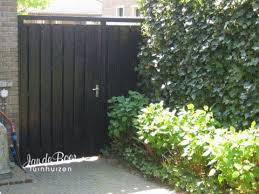 pin op zabor