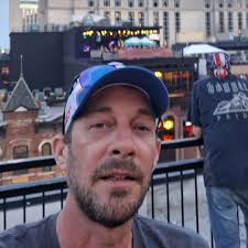 Hi just wondering what's the best day/time of the week to catch flight  activity will be staying 7-11th July? Thanks