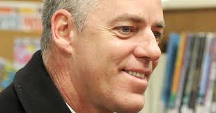 Schools To Pay Hyde $425,000