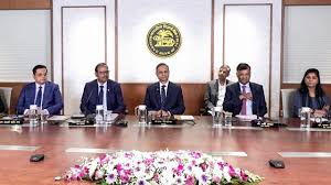 RBI on Repo Rates: RBI ने रेपो रेट में नहीं किया कोई बदलाव, एक्सपर्ट्स बोले- सही फैसला, ग्रोथ पर फोकस