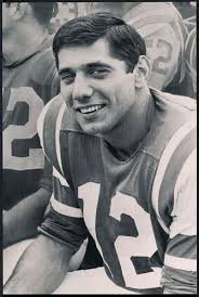Here's one of my all time favorite Raider players. Harry Schuh from  Nashaminy HS, Bucks County, PA. In 1961, my dad recruited him to play for  Army, West Point, NY but Harry