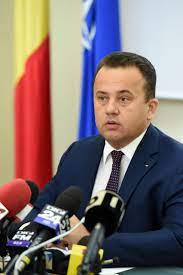 Doar 10% din auxiliare, avizate de minister. Auxiliare Didactice Ministerul EducaÈ›iei