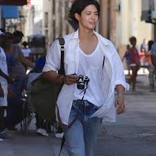 Despite their differences, they are undeniably drawn to each other. Park Bo Gum ë°•ë³´ê²€ On Twitter Boyfriend Filming At Cuba Parkbogum Bogummy Boyfriendkdrama Encounter
