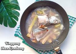 Tapi sekiranya ikan yang agak lambat masak contohnya ikan merah, masukkan ikan terlebih dahulu. Resipi Singgang Ikan Kembung Dapurcheyah Yang Rare Dan Sedap Resepi Masakan Percuma