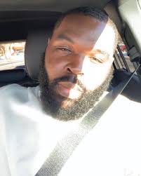 Robert Earls (@the_rob_92) • Instagram photos and videos