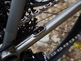 Infos Velo Curve 618 Flyin Jacket En 2020 Top Tube Tige De Selle Velo