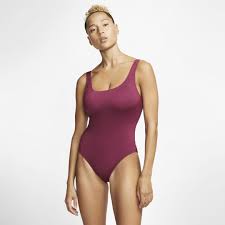 Nike Essential U Back Women S 1 Piece Swimsuit Nike Com 1 Piece Swimsuit Womens Surf Swimwear Swimsuits