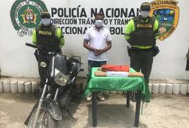 Arjona , bolívar departmanı <26'da bulunan bir kasaba ve belediyedir>, kuzey kolombiya. Noticias Cartagena Drogas Marihuana Gambote Arjona Bolivar Policia Alerta Caribe