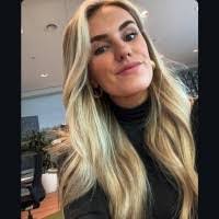 Robin Grote's Instagram, Twitter & Facebook