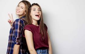 If you want your guy to blush and miss you in your absence, send him of these cute 101 messages that will make him smile from ear to ear and keep the sparks alive. 101 Nice Things To Say To A Friend To Make Her Feel Wonderful