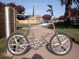 pin by tee teerathat on bici bmx mee mongoose mountain bike mongoose bike vintage bmx bikes