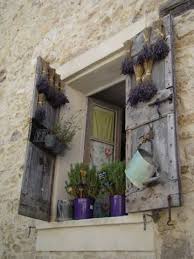 Maison De Famille Page 2 Maison De Famille Porte Fenetre Portes Anciennes Deco Fenetre